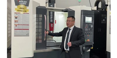 以不凡?致将来：申博官网精机2022经典款立加全系17款新品颁布